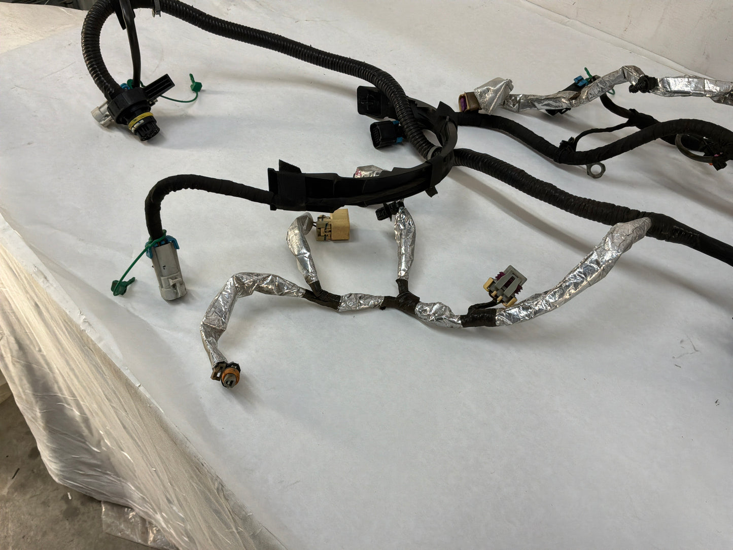 Ecu trans harness - Day's Parts Yard