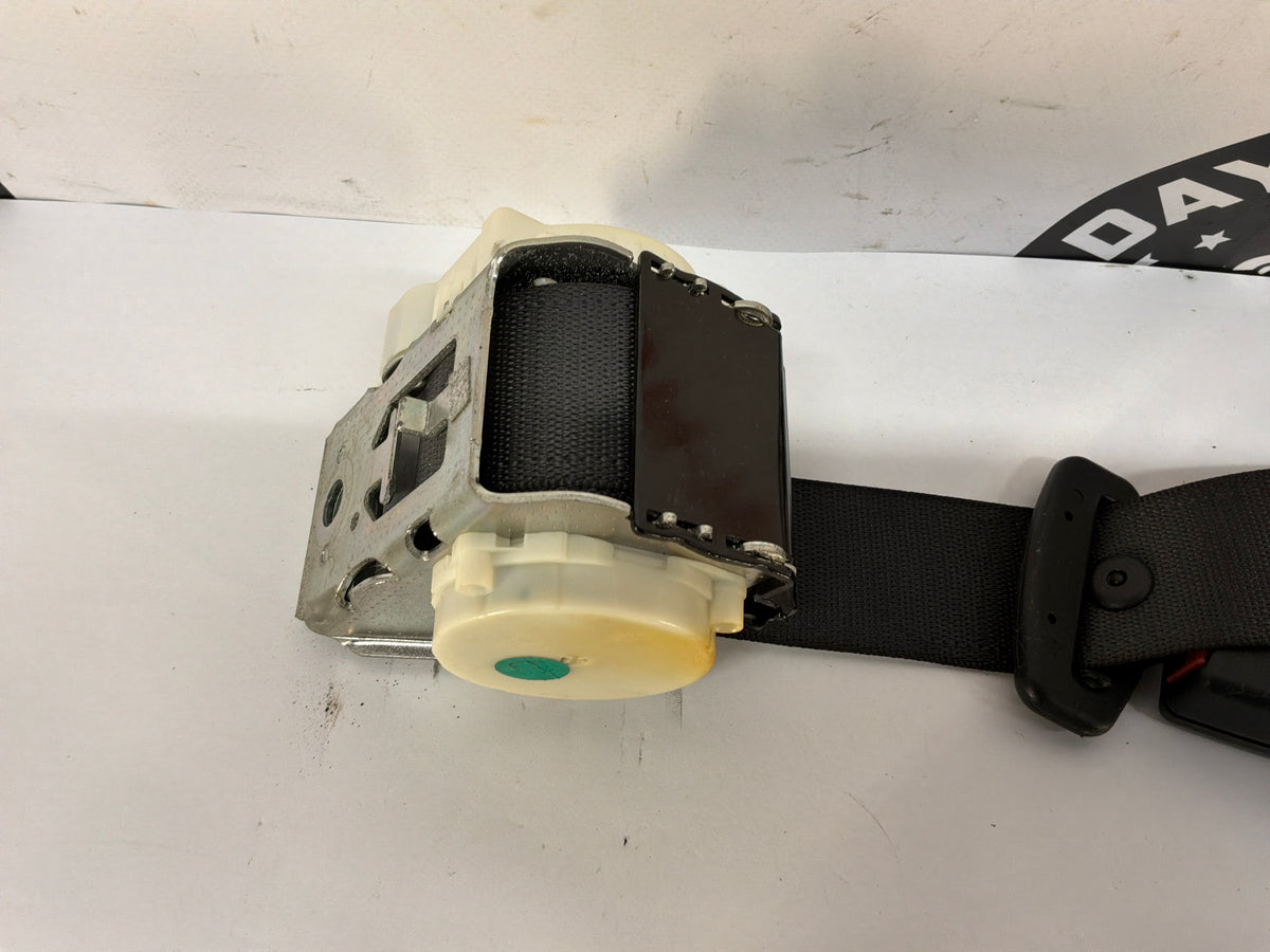2014 Chevy Caprice PPV Rear Seatbelt Seat Belt Retractor Set OEM