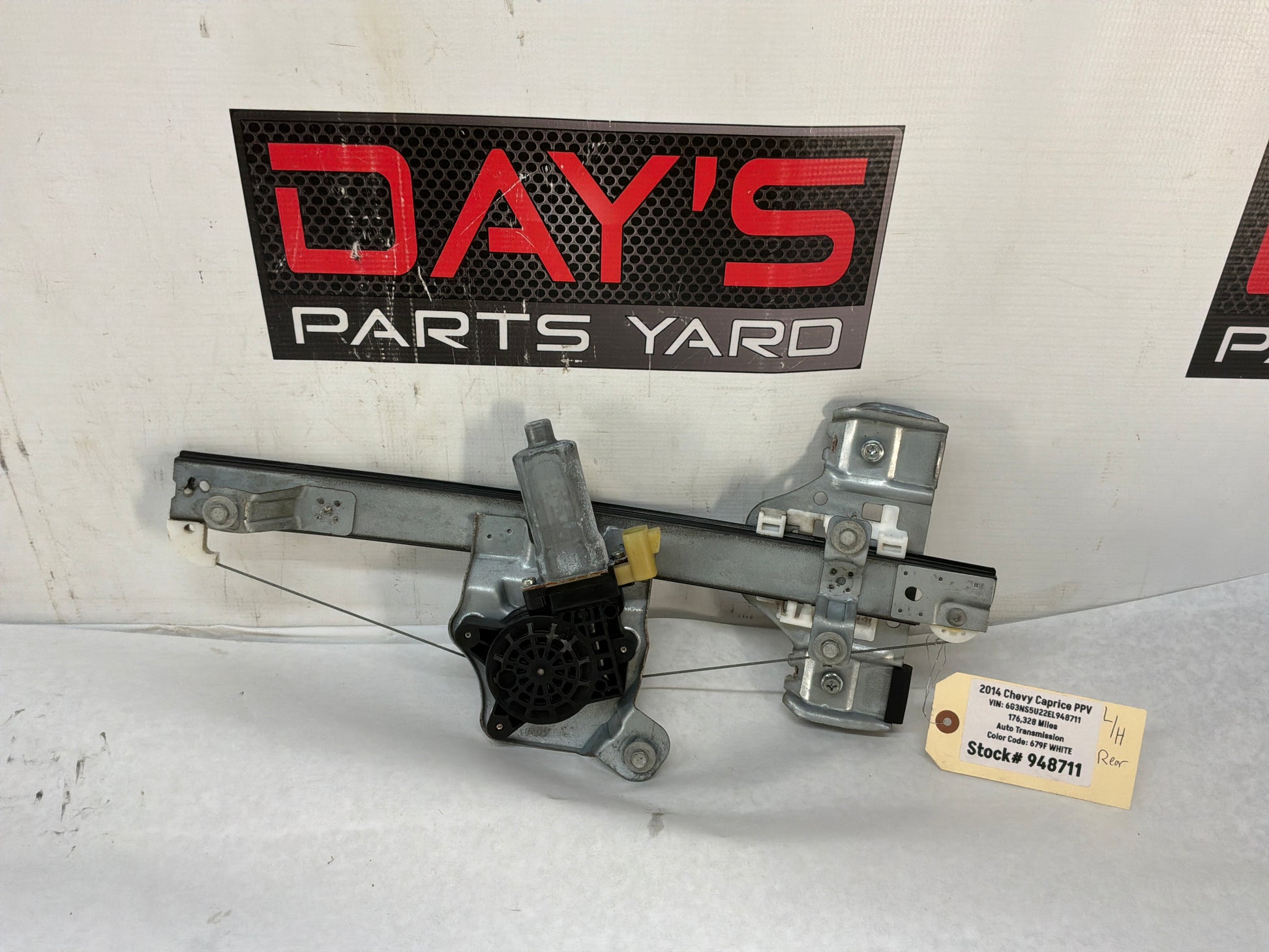 Lh window regulator - Day's Parts Yard