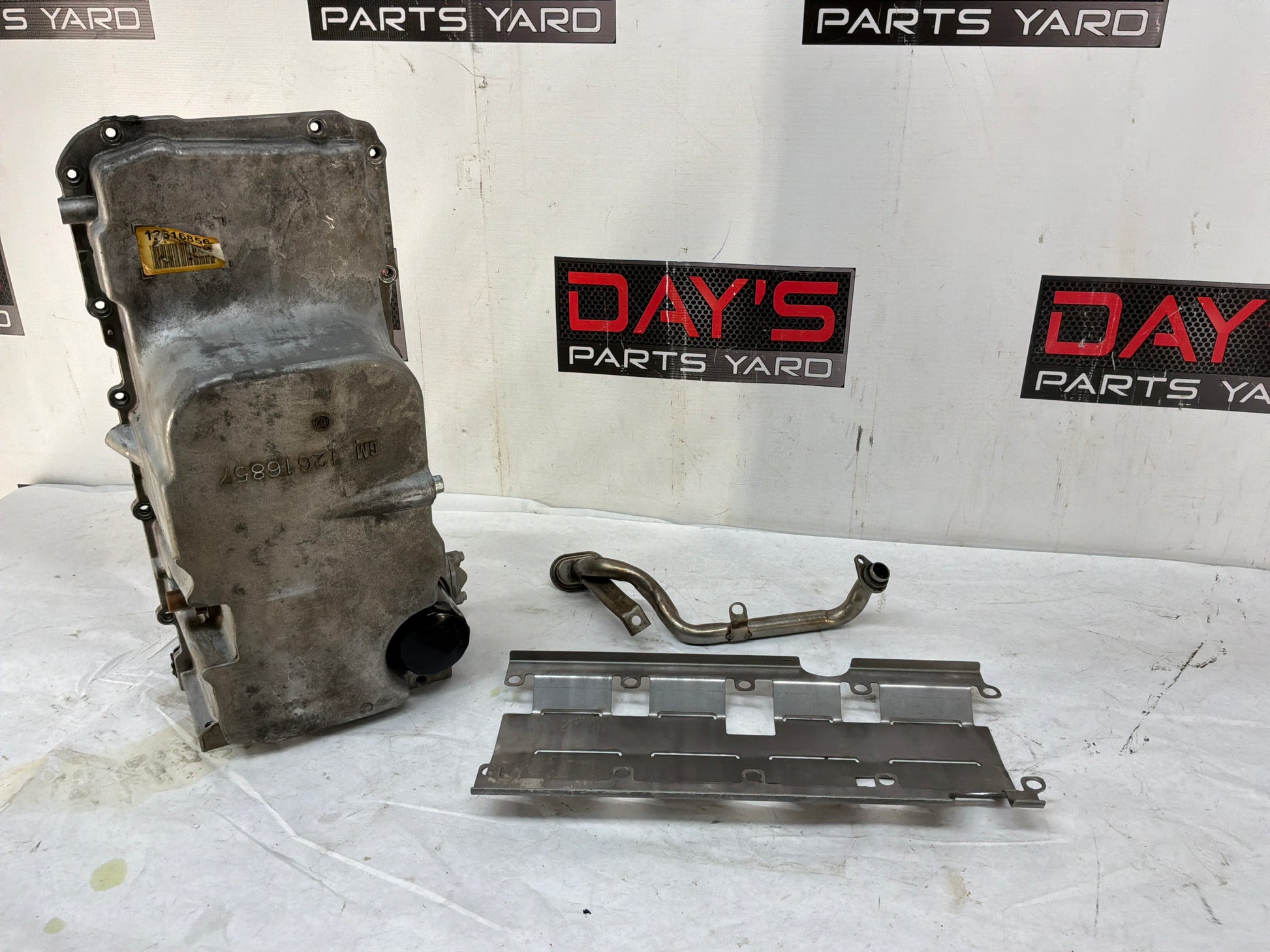 Oil pan - Day's Parts Yard