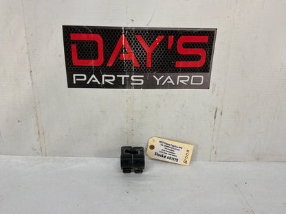 2012 Chevy Caprice PPV Rear Stabilizer Sway Bar Brackets Clamps OEM - Day's Parts Yard