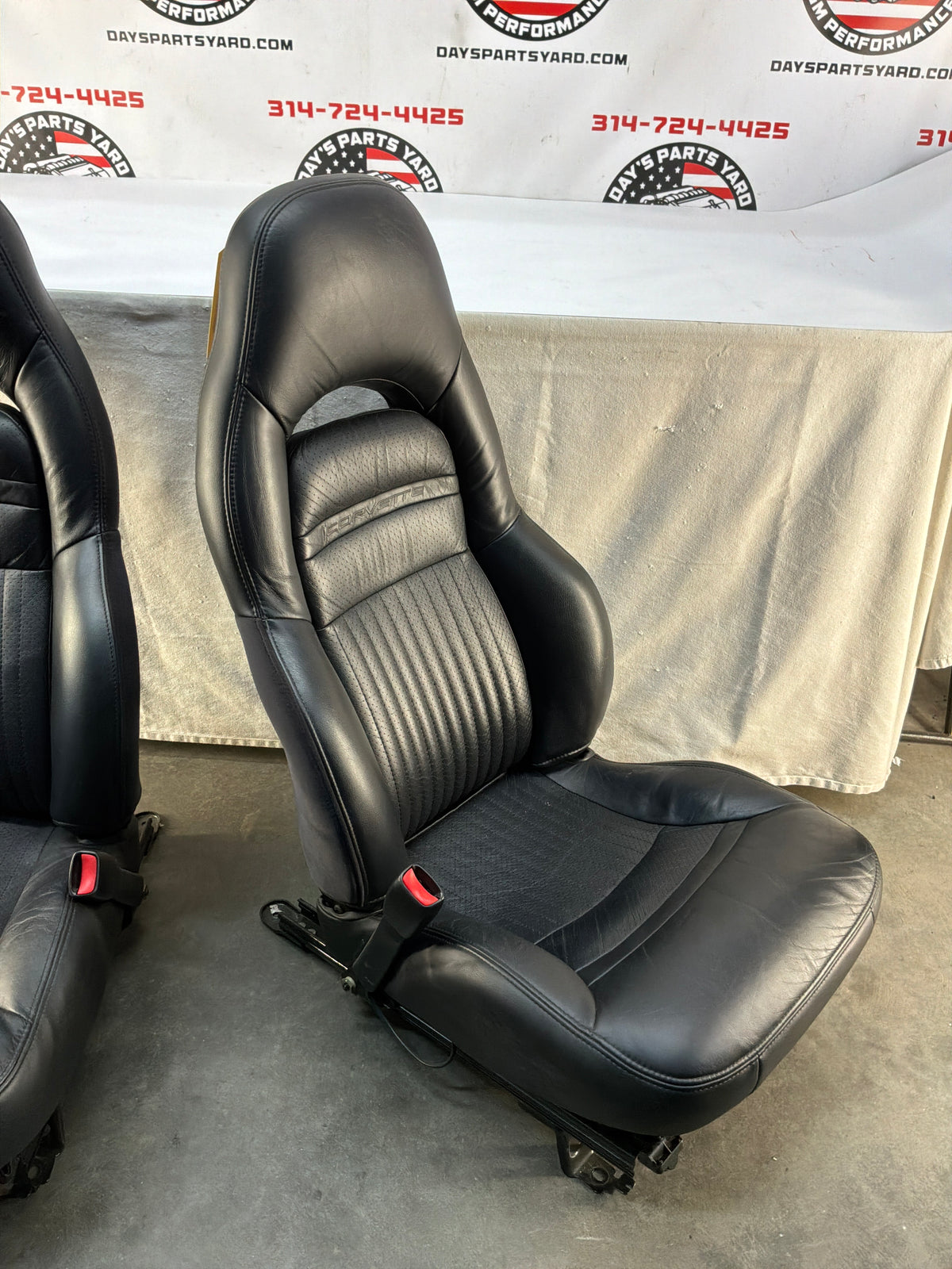 2002 Chevy C5 Corvette Convertible Seats RH & LH Front Black Leather Seats OEM