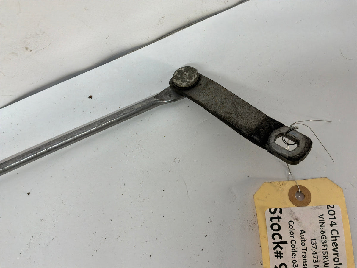 2014 Chevy SS Sedan Automatic Transmission Gear Selector Shifter Linkage Rod OEM
