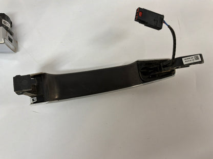 2014 Chevy SS Sedan Exterior Door Handles Set Silver OEM