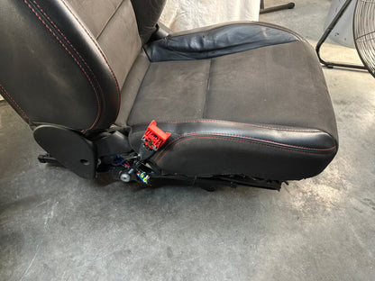 2013 Chevy Camaro ZL1 Seats Black Leather Suede Alcantara Front and Rear OEM