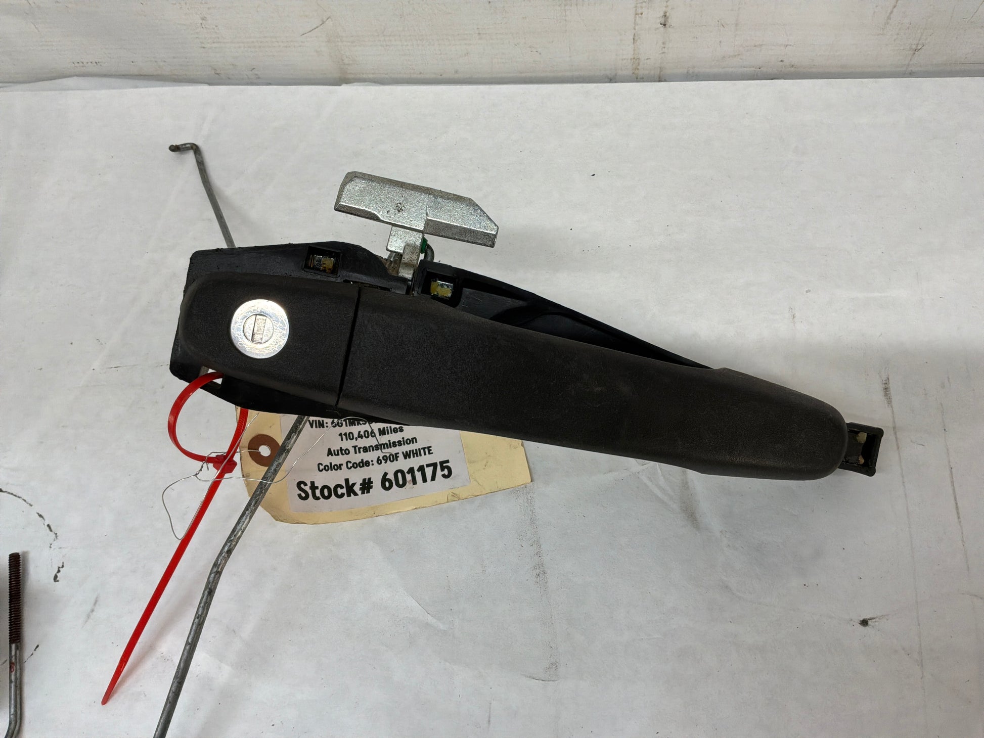 Exterior door handle set - Day's Parts Yard