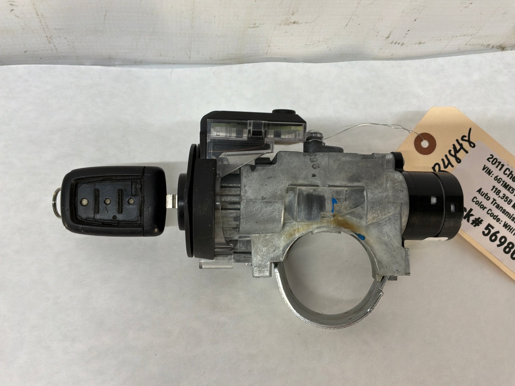 Ignition w key - Day's Parts Yard