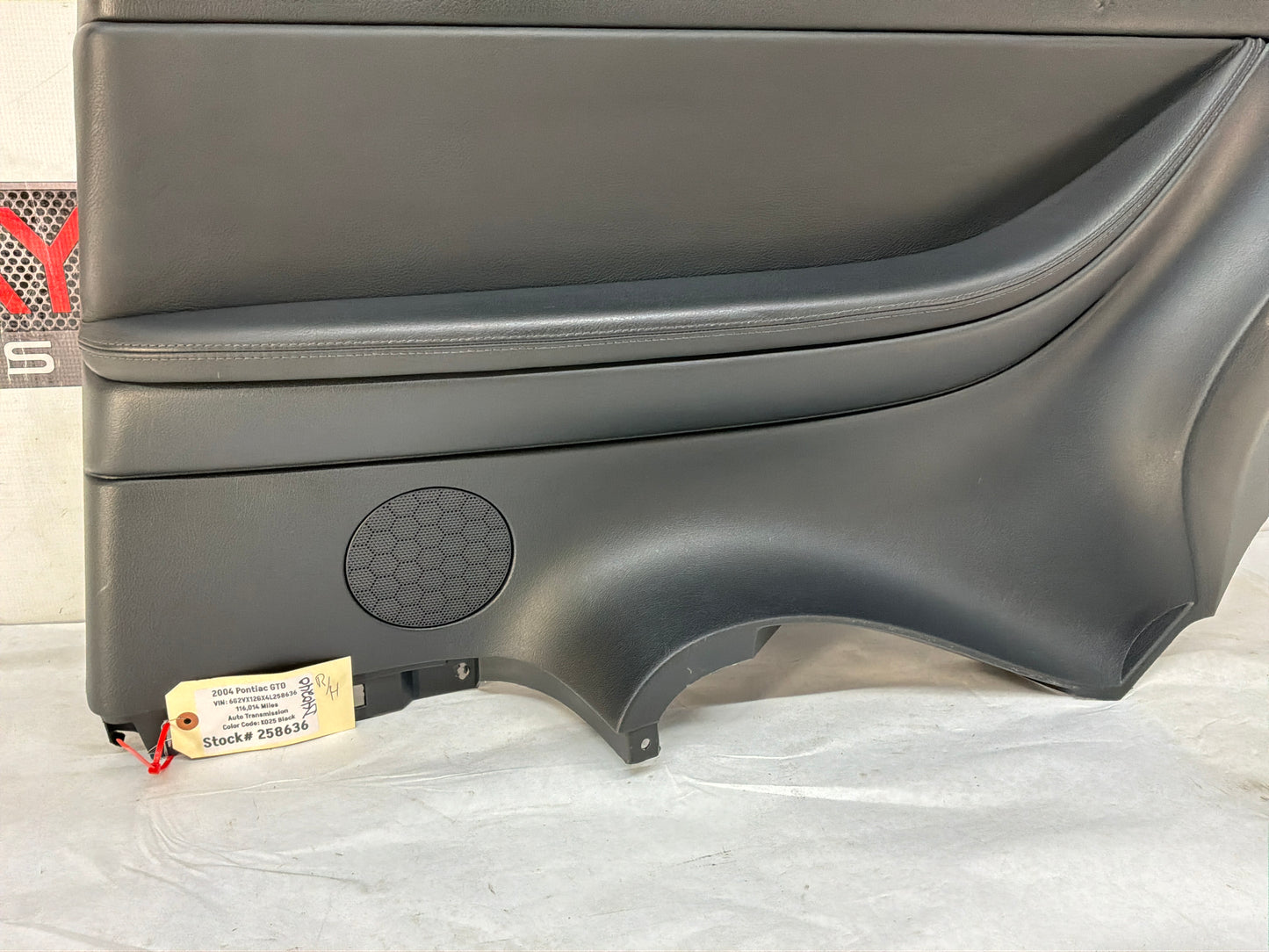 2004 Pontiac GTO RH Passenger Rear Interior Quarter Door Panel Trim Black OEM