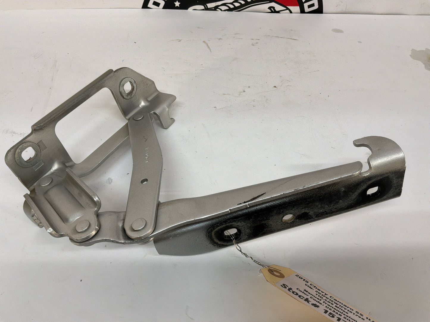 2015 Chevy Camaro SS 1LE RH & LH Hood Hinges OEM