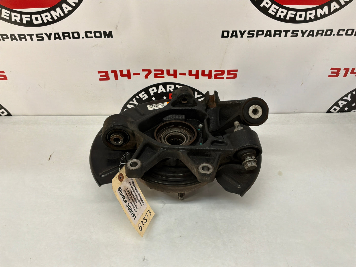 2017 Chevy SS Sedan LH Driver Rear Suspension Spindle Knuckle Hub Assembly OEM
