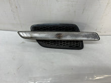 Lh fender marker - Day's Parts Yard