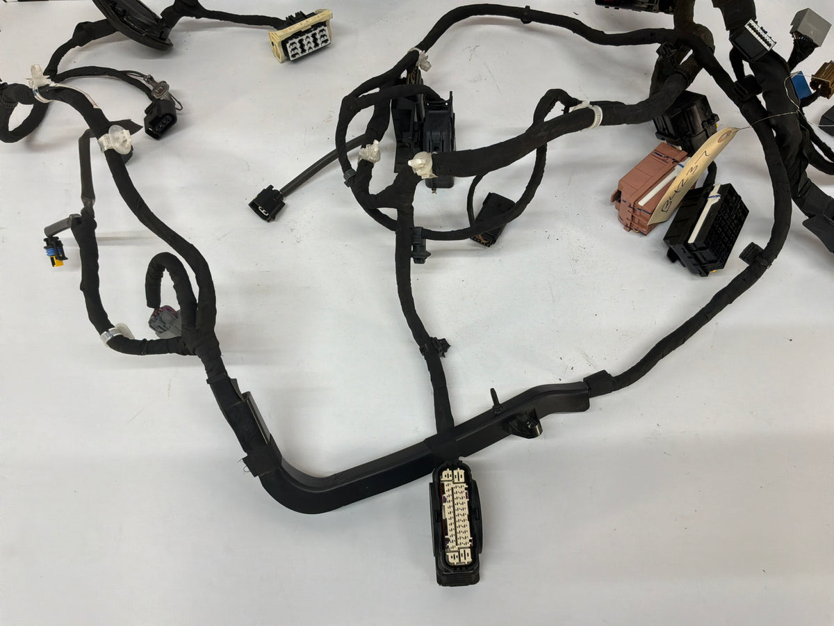 2014 Chevy SS Sedan Fire Wall Engine Bay Front Chassis Wire Wiring Harness OEM