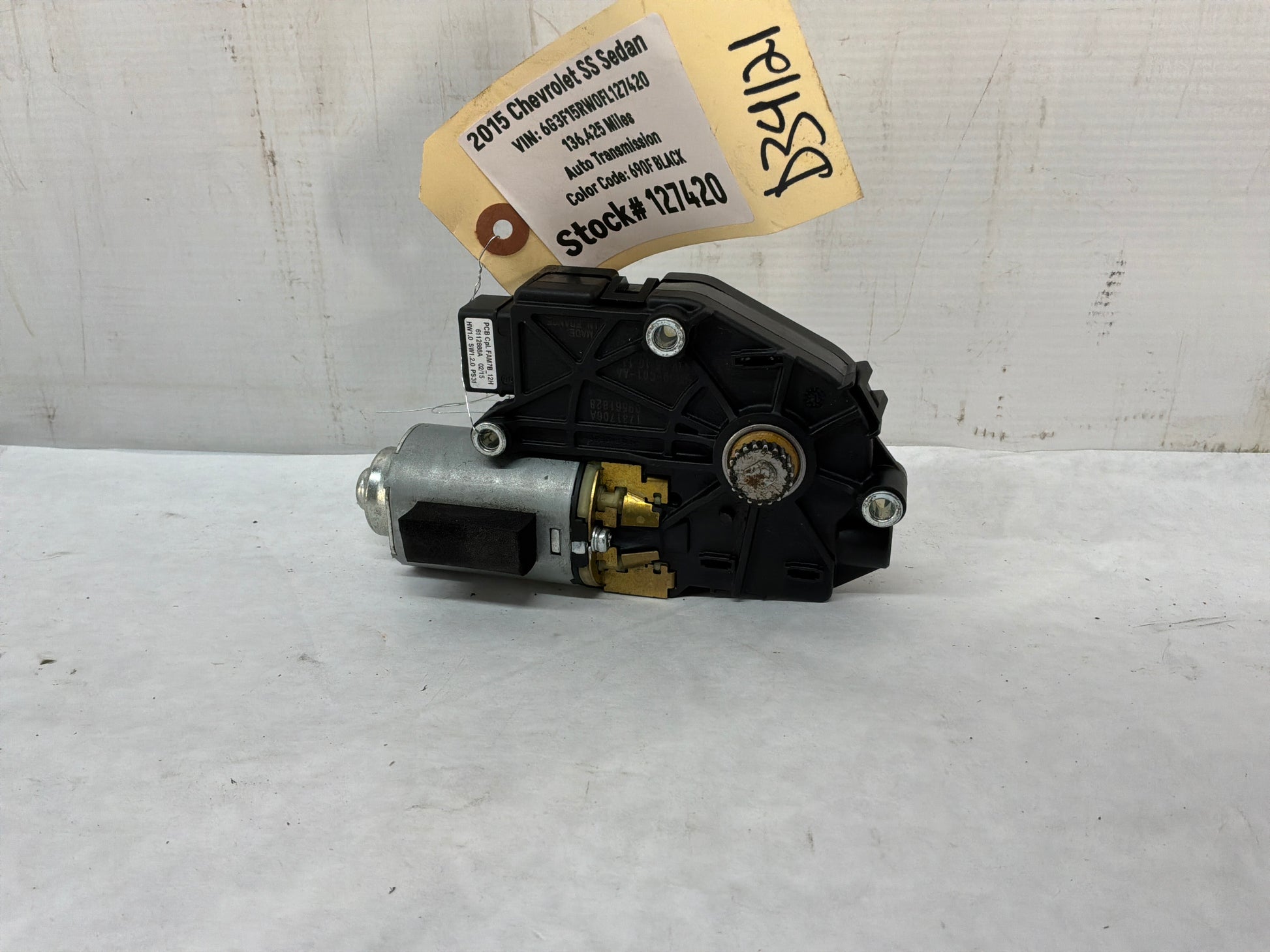2015 Chevy SS Sedan Window Regulator Motor OEM - Day's Parts Yard