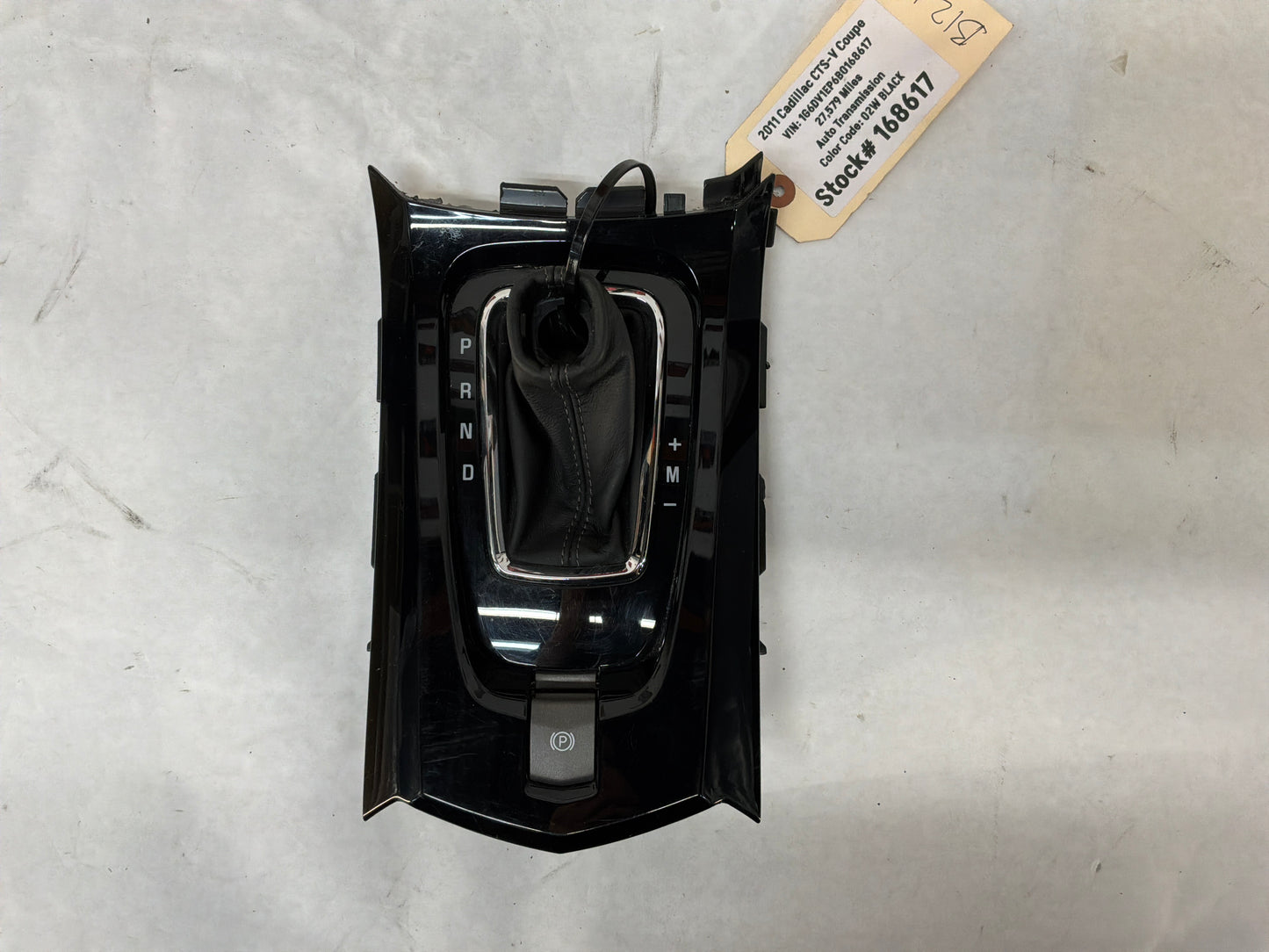2011 Cadillac CTS-V Automatic Transmission Shifter Gear Selector Trim Bezel Panel Black OEM