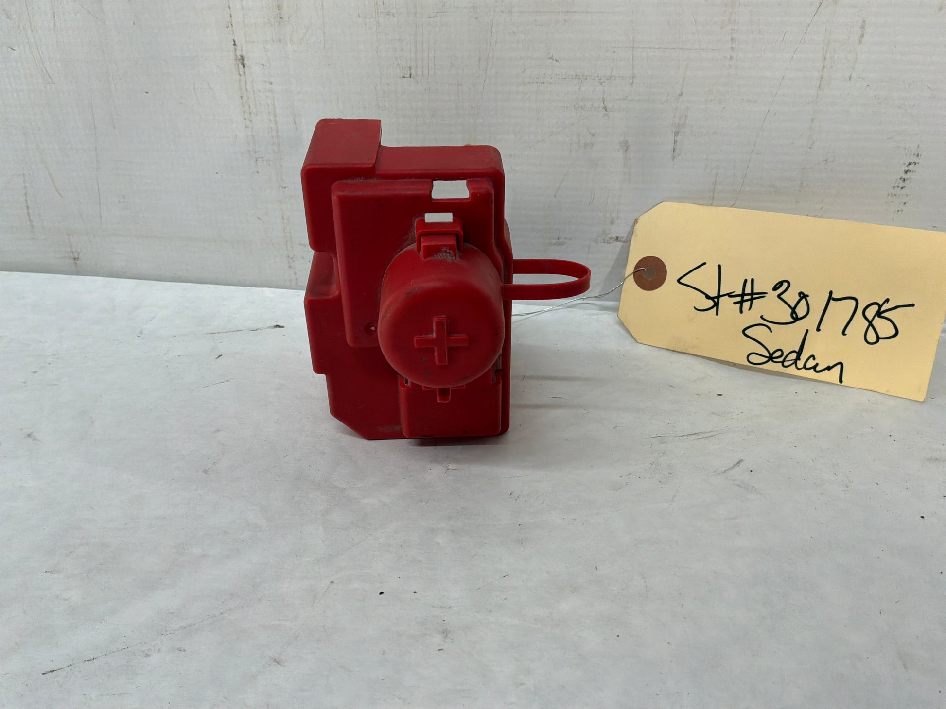 Positive red cover - Day's Parts Yard
