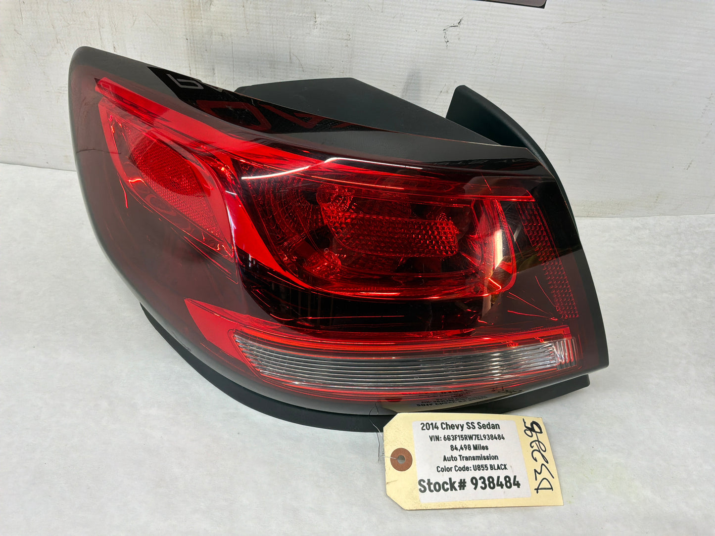Tail light - Day's Parts Yard