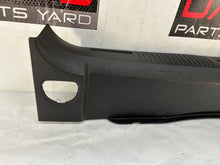 Trunk panel trim - Day's Parts Yard