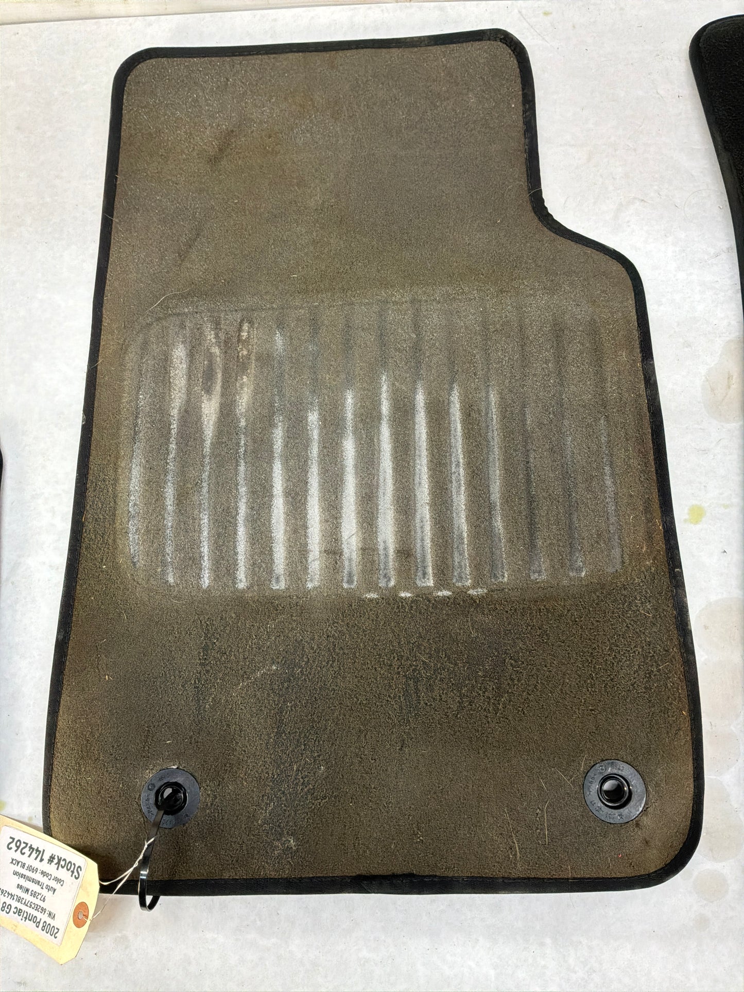 2008 Pontiac G8 GT Front and Rear Floor Mats OEM