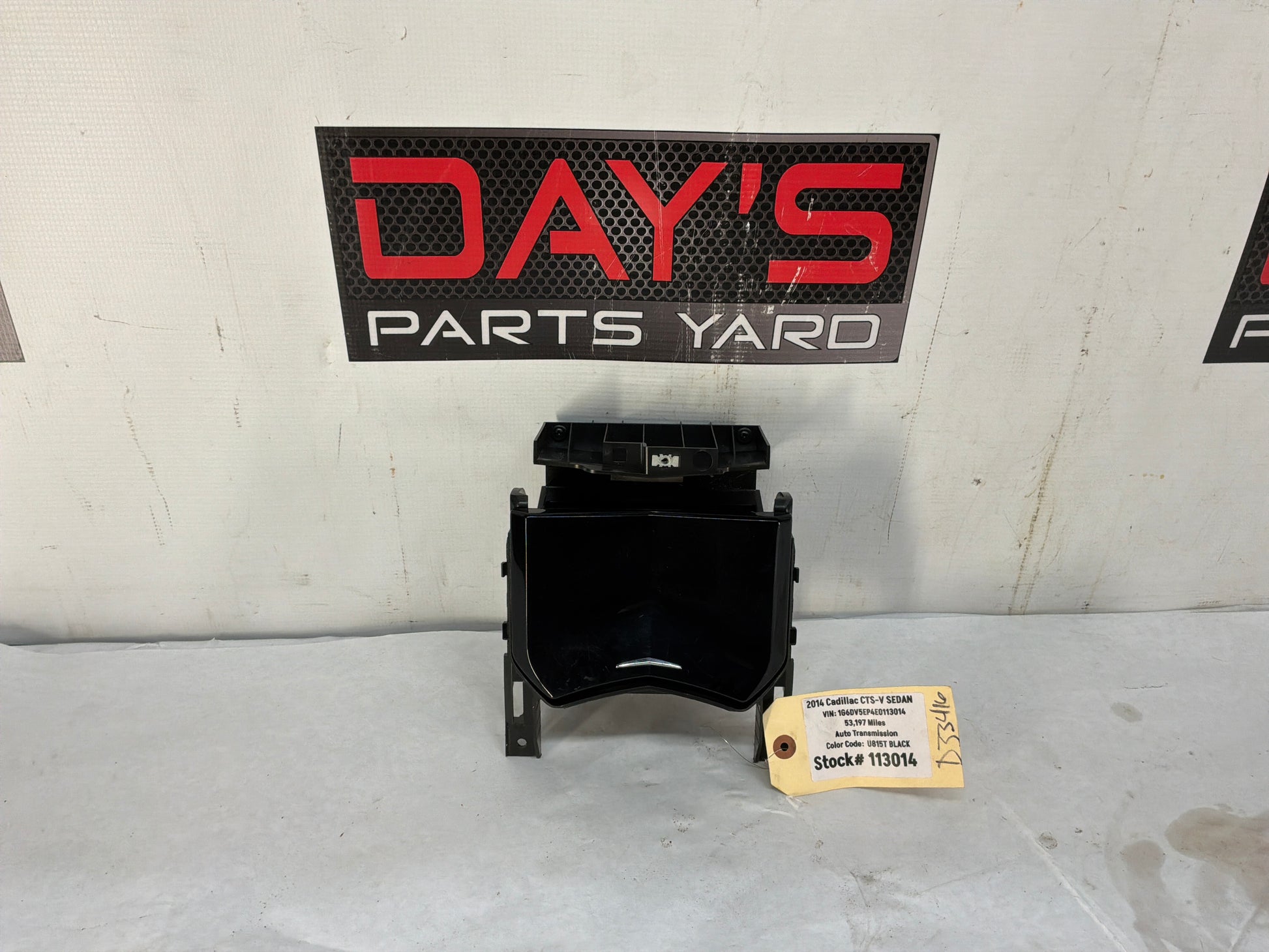 Cup holder - Day's Parts Yard