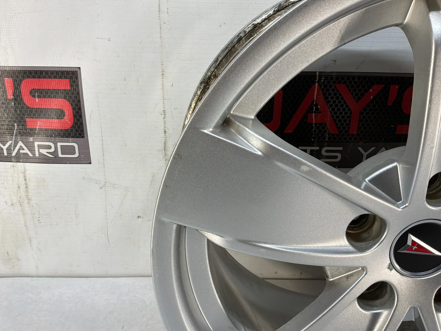 2006 Pontiac GTO Factory OEM Wheel 17X8