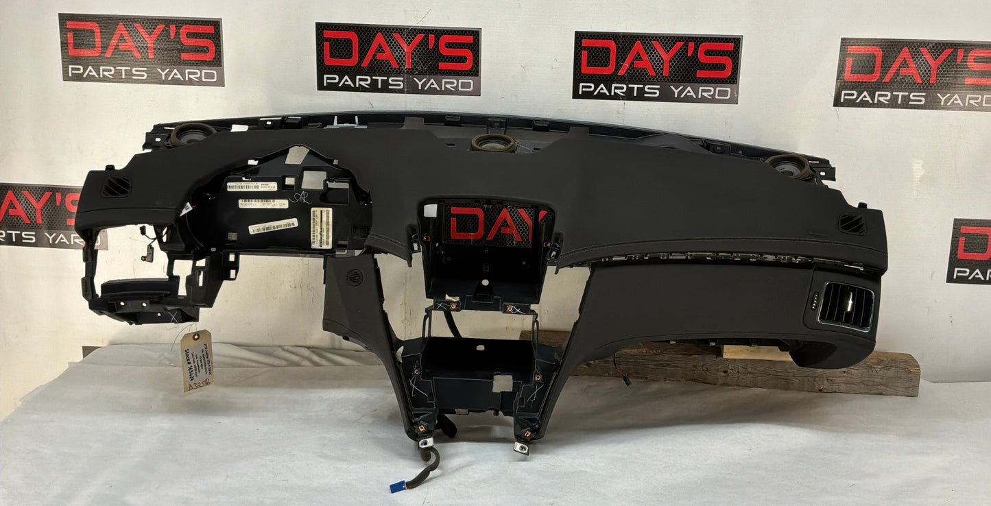 Dash pad - Day's Parts Yard