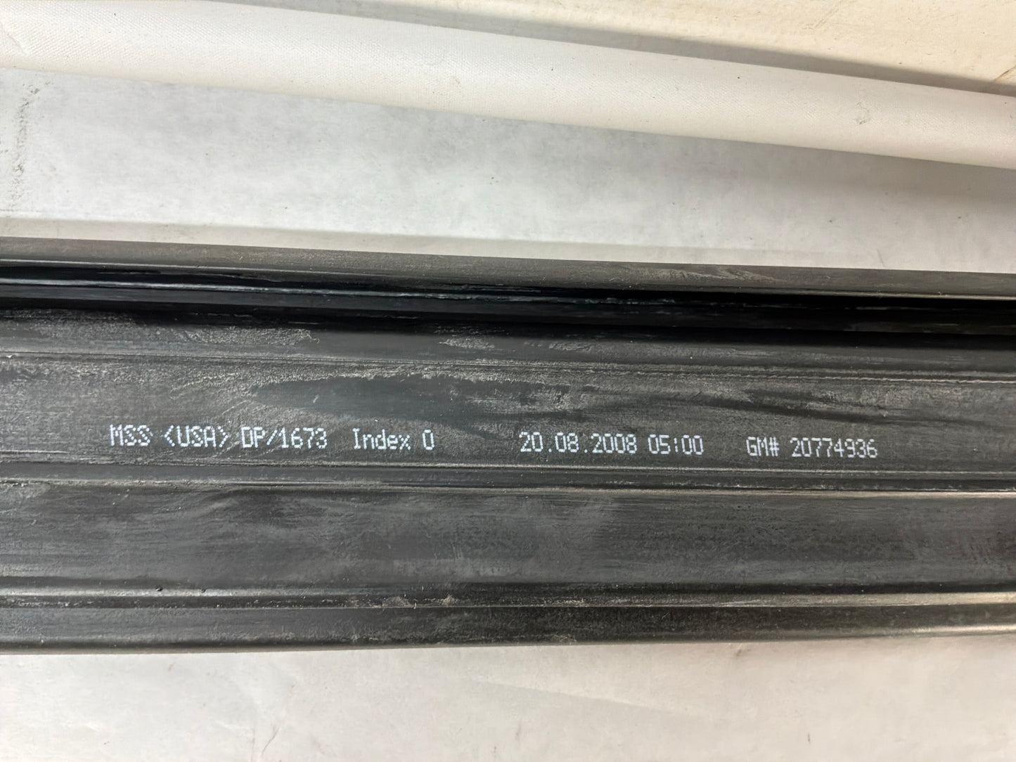 Windshield strip - Day's Parts Yard