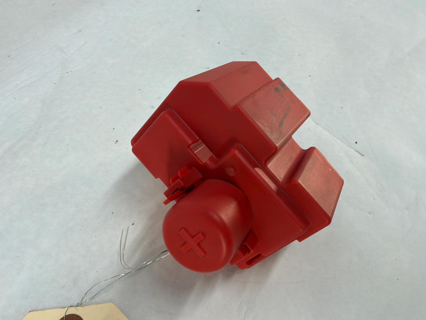2014 Chevy Sedan SS Positive Battery Jump Start Positive Post Terminal Fuse Cover OEM