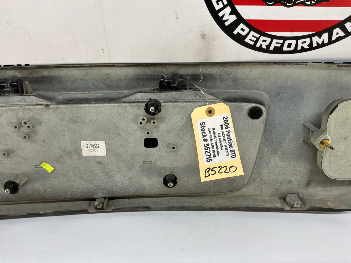 2006 Pontiac GTO Trunk Deck Lid Filler Insert Applique Panel Black OEM