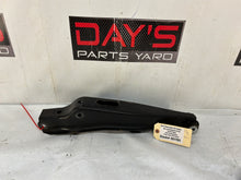 Control arm - Day's Parts Yard