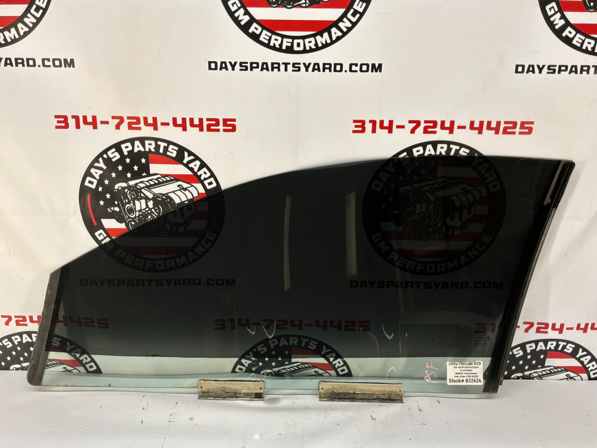 2006 Pontiac GTO RH Passenger Front Door Window Glass OEM