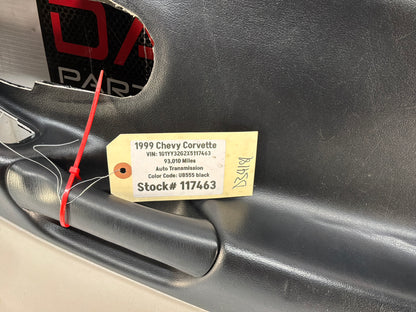 Rh front door panel - Day's Parts Yard