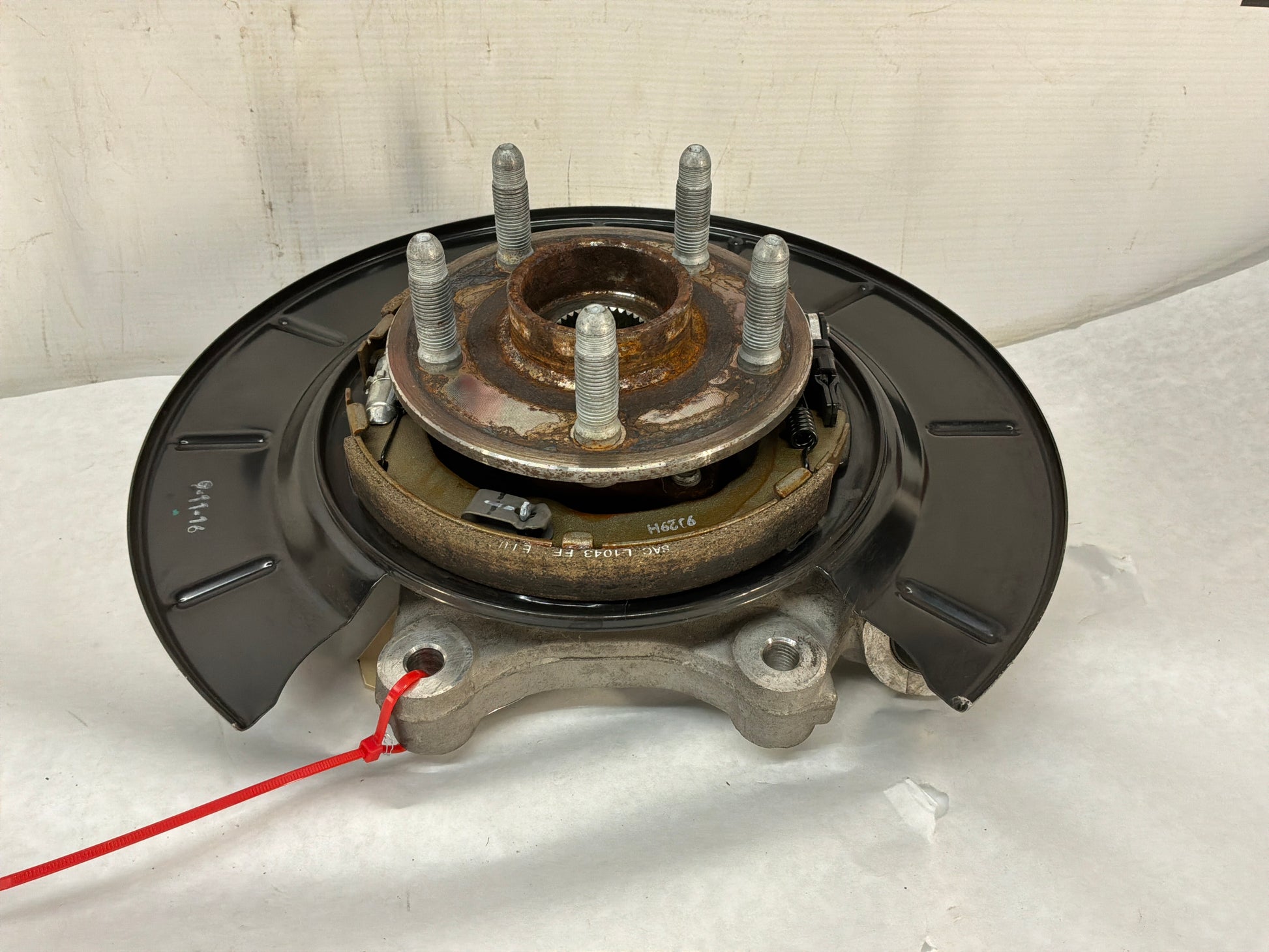 Rear rh spindle - Day's Parts Yard