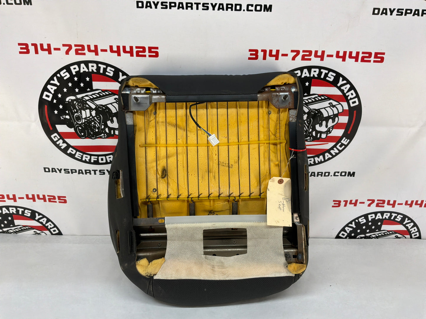 2008 Pontiac G8 Base RH Passenger Front Lower Bottom Seat Cushion OEM