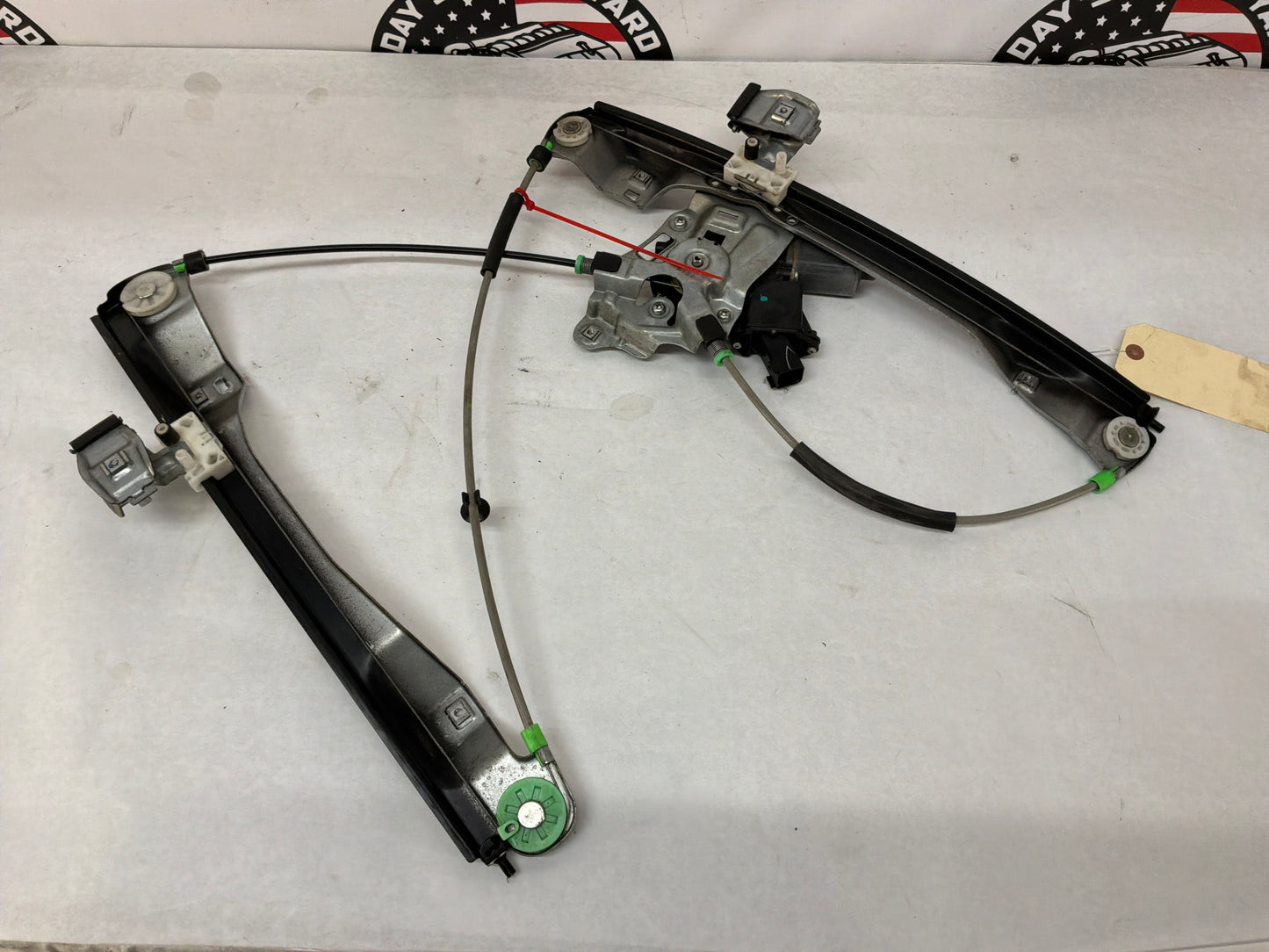 2016 Chevy SS Sedan RH Passenger Front Window Regulator Motor OEM
