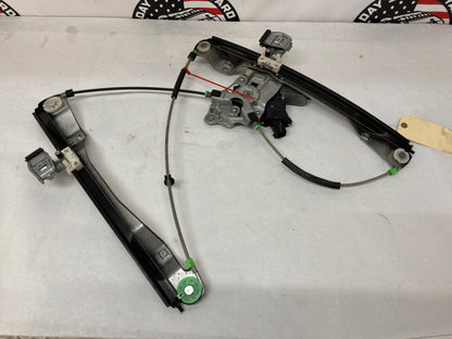 2016 Chevy SS Sedan RH Passenger Front Window Regulator Motor OEM