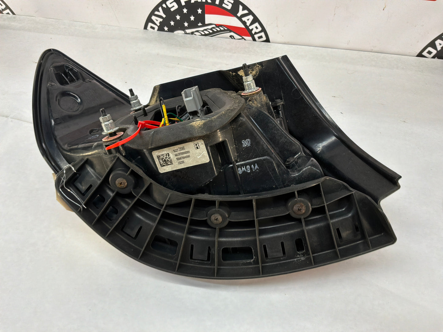 2014 Chevy SS Sedan RH Passenger Outer Tail Light Taillight Stop Lamp OEM