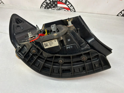 2014 Chevy SS Sedan RH Passenger Outer Tail Light Taillight Stop Lamp OEM