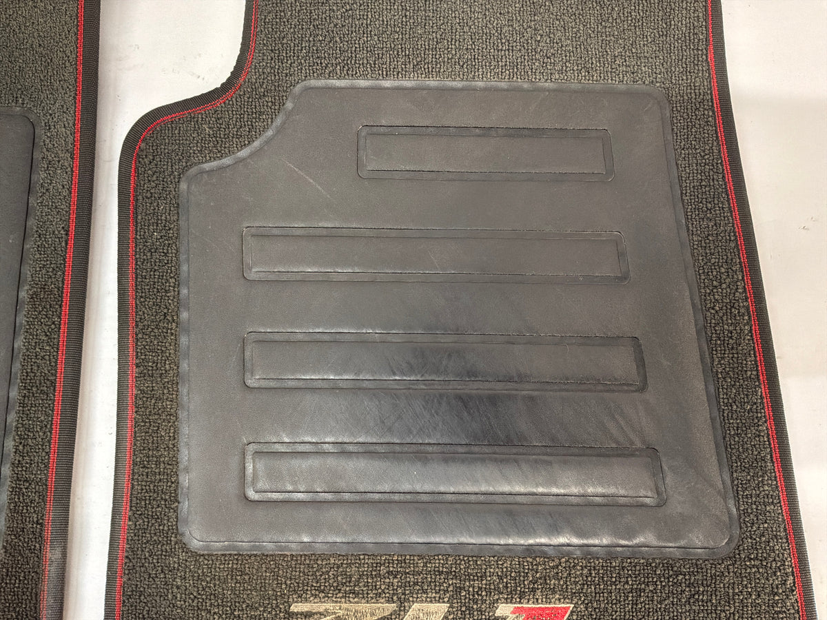 2013 Chevy Camaro ZL1 RH & LH Front Floor Mats Embroidered ZL1 Logo