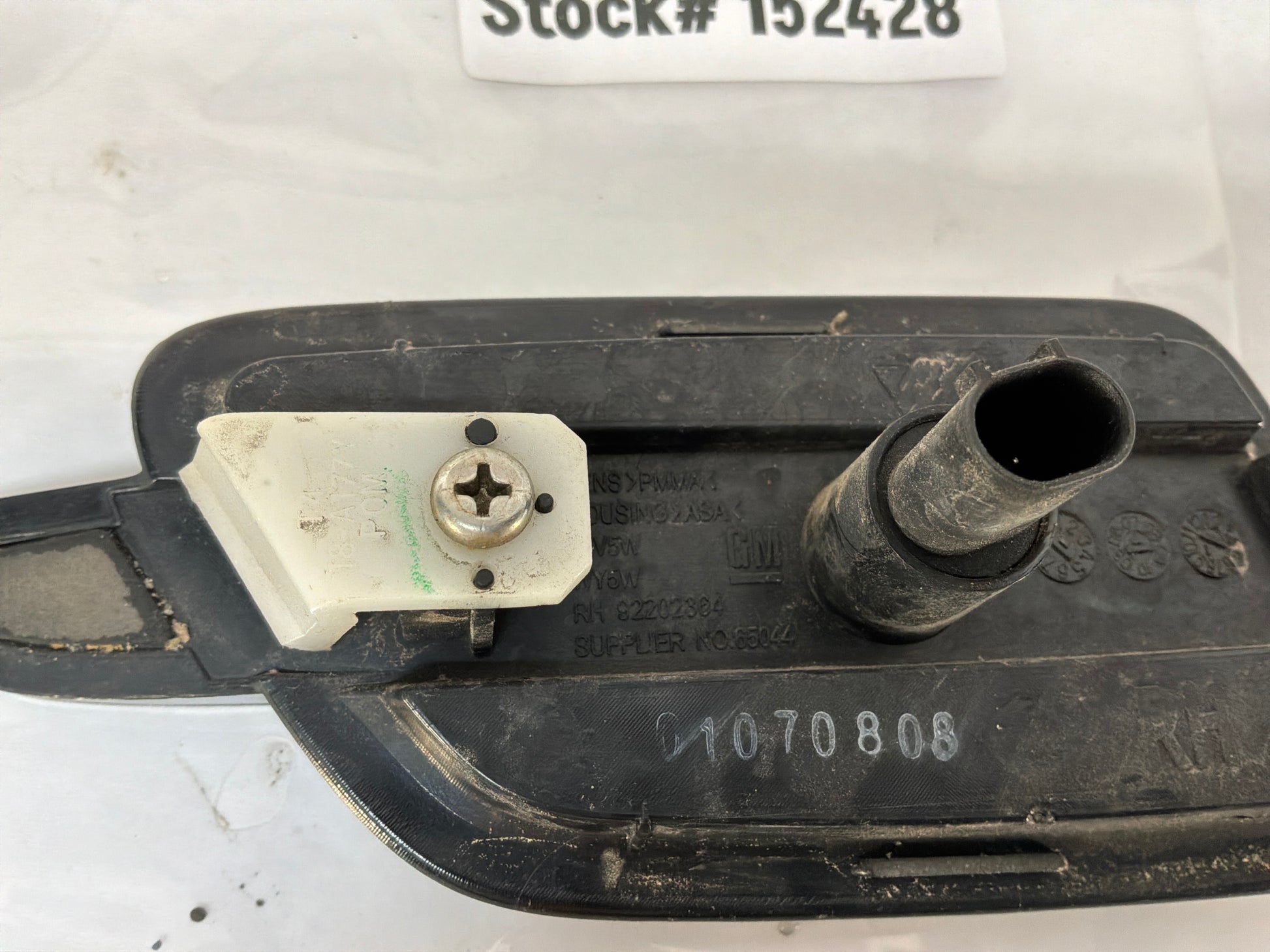 Rh front marker light - Day's Parts Yard