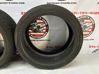 Toyo Exstensa HP 275/35/19 Set of 2
