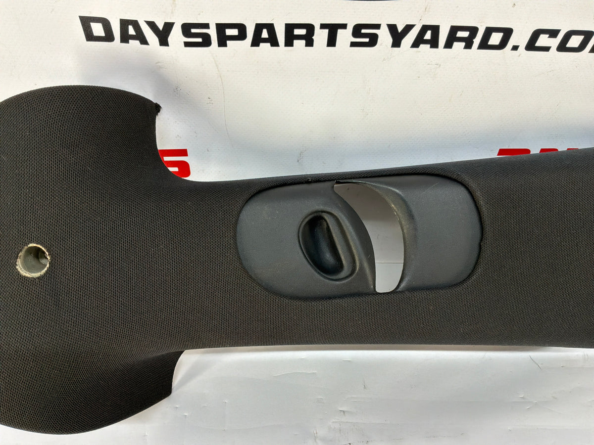 2006 Pontiac GTO RH & LH Interior Upper B Pillar Seat Belt Trim Panel Moldings OEM
