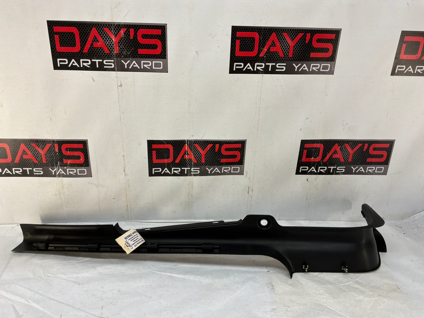 2004 Pontiac GTO RH & LH Interior Door Sill Trim Cover Panels OEM