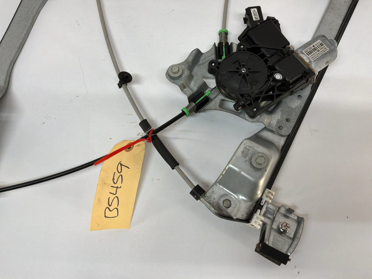 2017 Chevy SS Sedan RH Passenger Rear Window Regulator Motor OEM