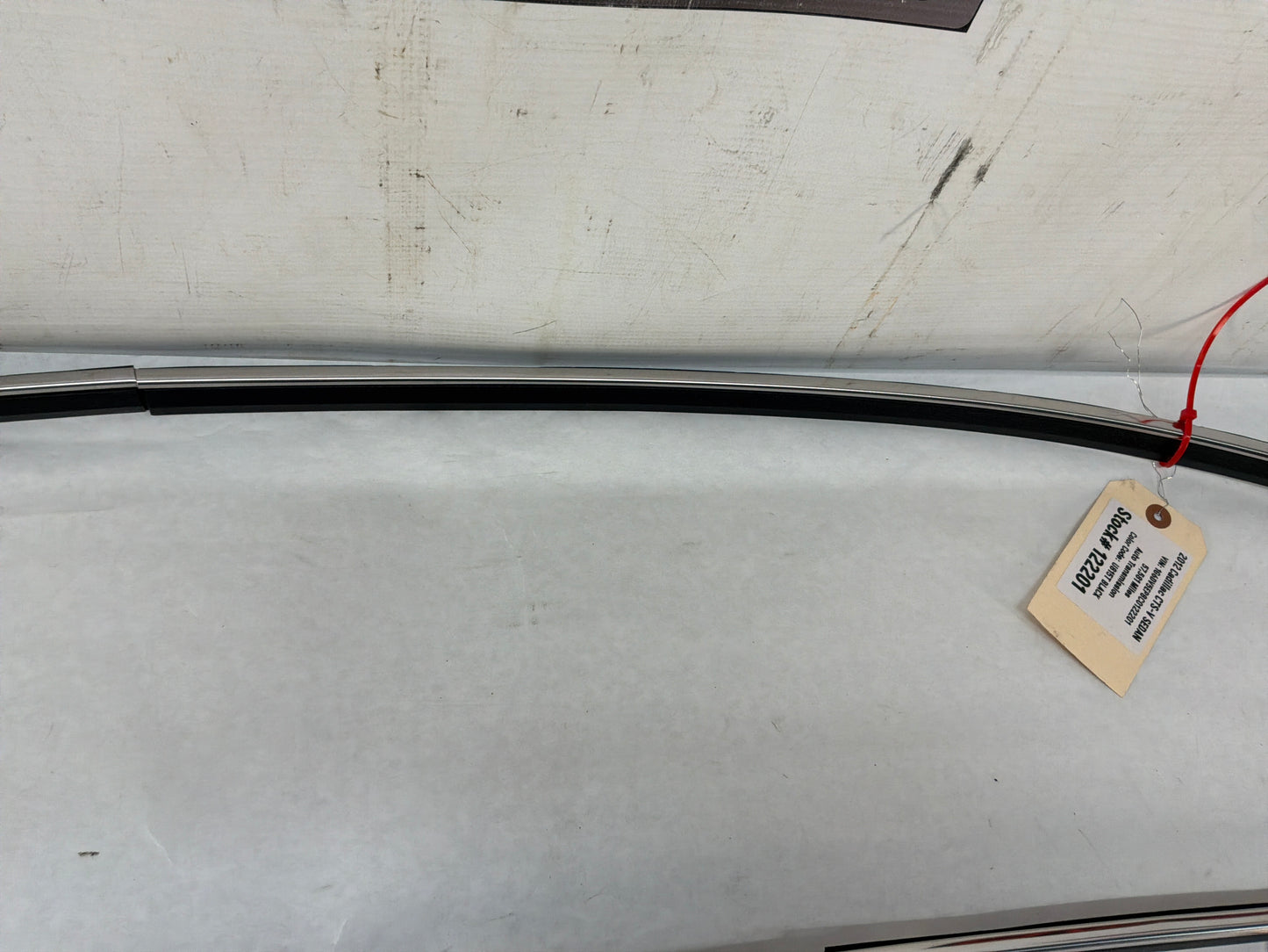 Roof top trim - Day's Parts Yard