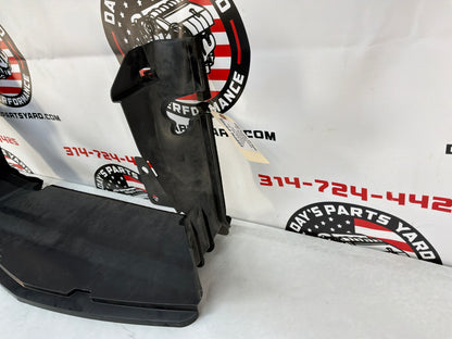 2008 Pontiac G8 Base Duct Radiator Engine Air Inle