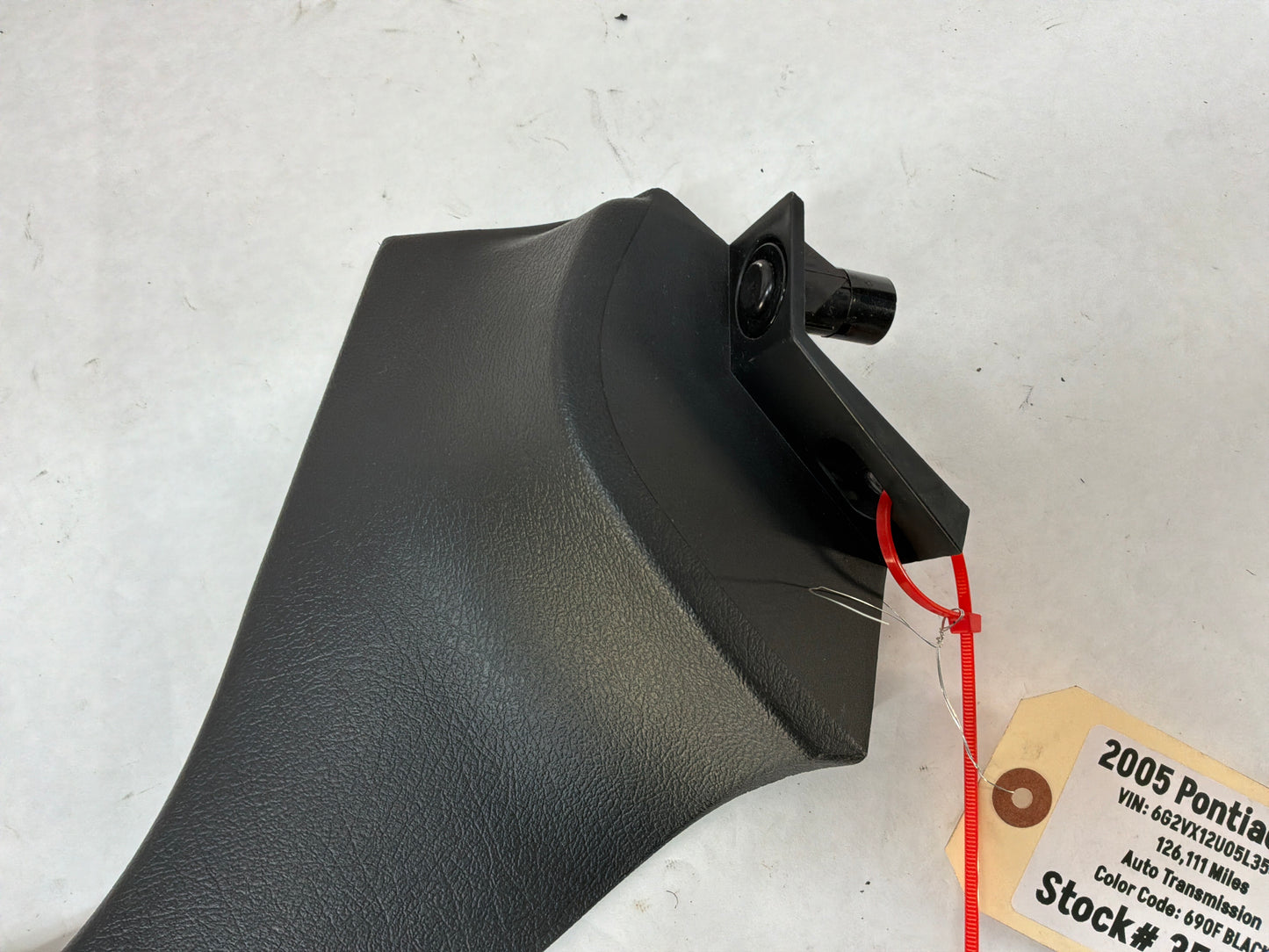 2005 Pontiac GTO RH Passenger Console Dash Trim Extension Panel OEM
