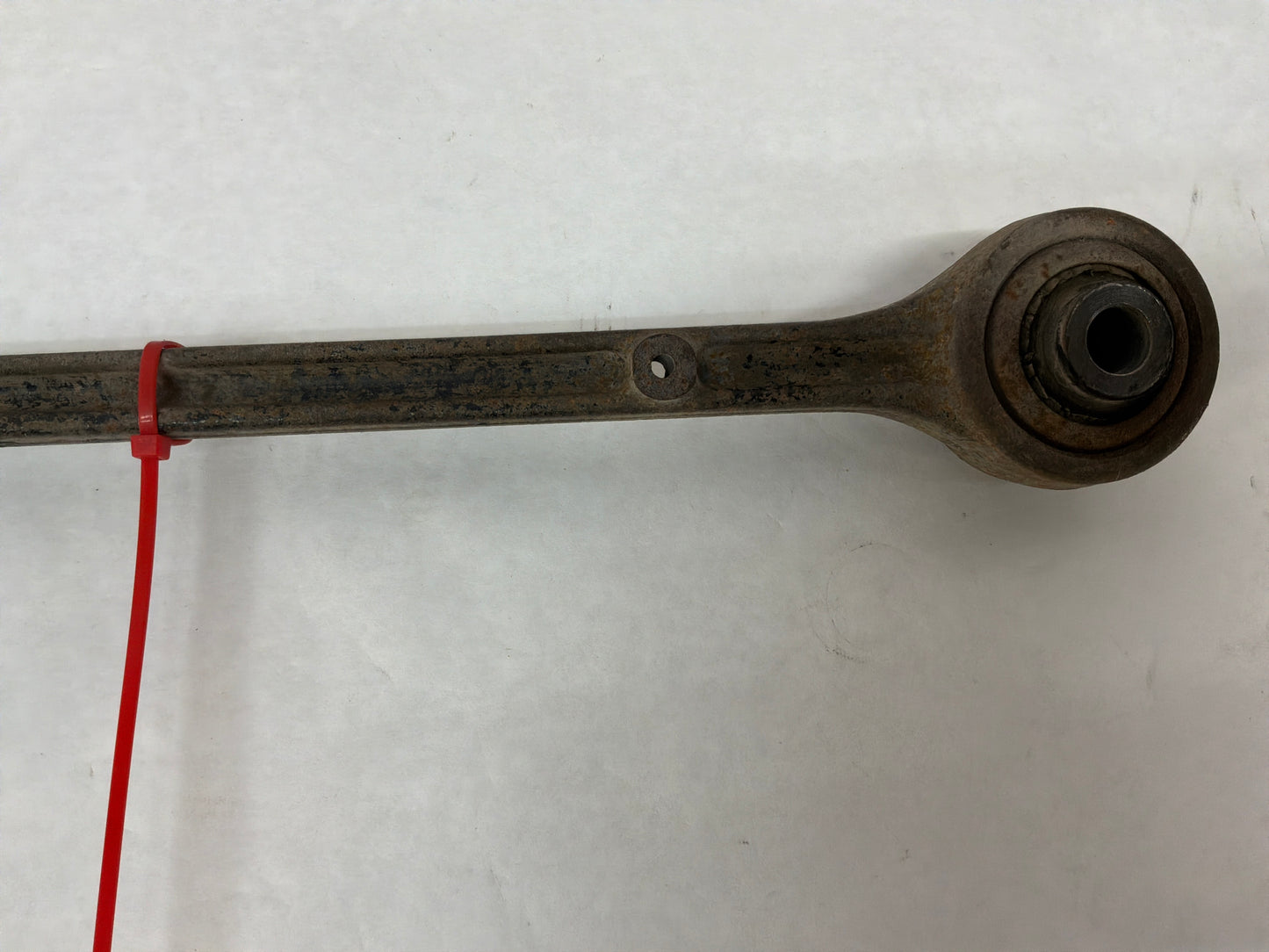 2014 Chevy Camaro SS RH Passenger Front Lower Suspension Control Rear Arm OEM