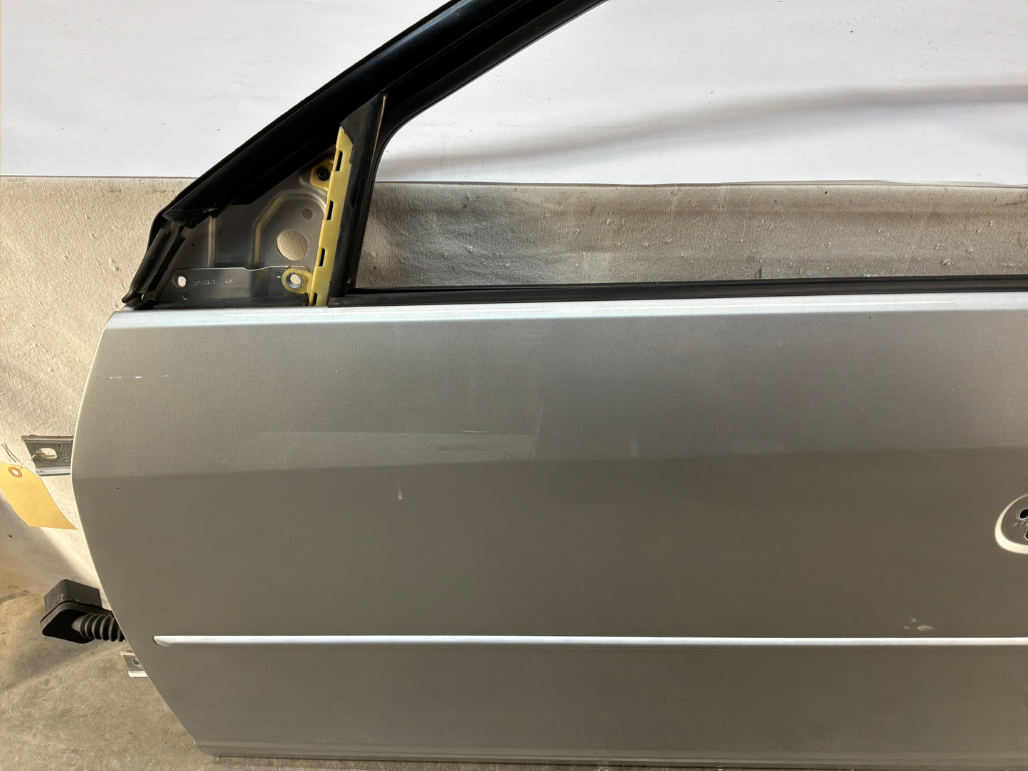 2006 Cadillac CTS-V LH Driver Exterior Front Door OEM Silver