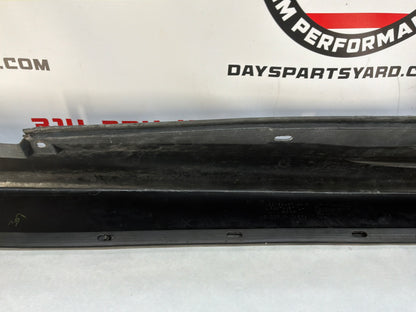2005 Pontiac GTO LH Driver Rocker Molding Side Skirt Trim Panel OEM