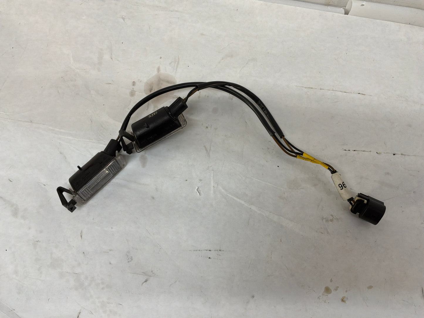 2013 Chevy Camaro ZL1 RH & LT License Plate Tag Lights Lamps OEM